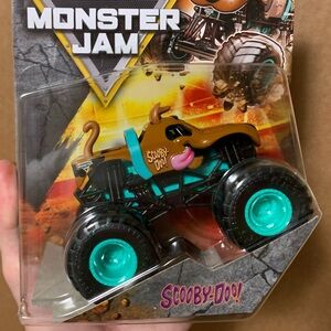 MONSTER JAM Scooby-Doo! Monster Truck